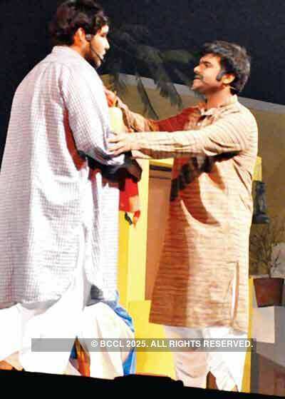 Play: 'Gandhi Tum...'