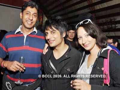 Kashif's Birthday bash