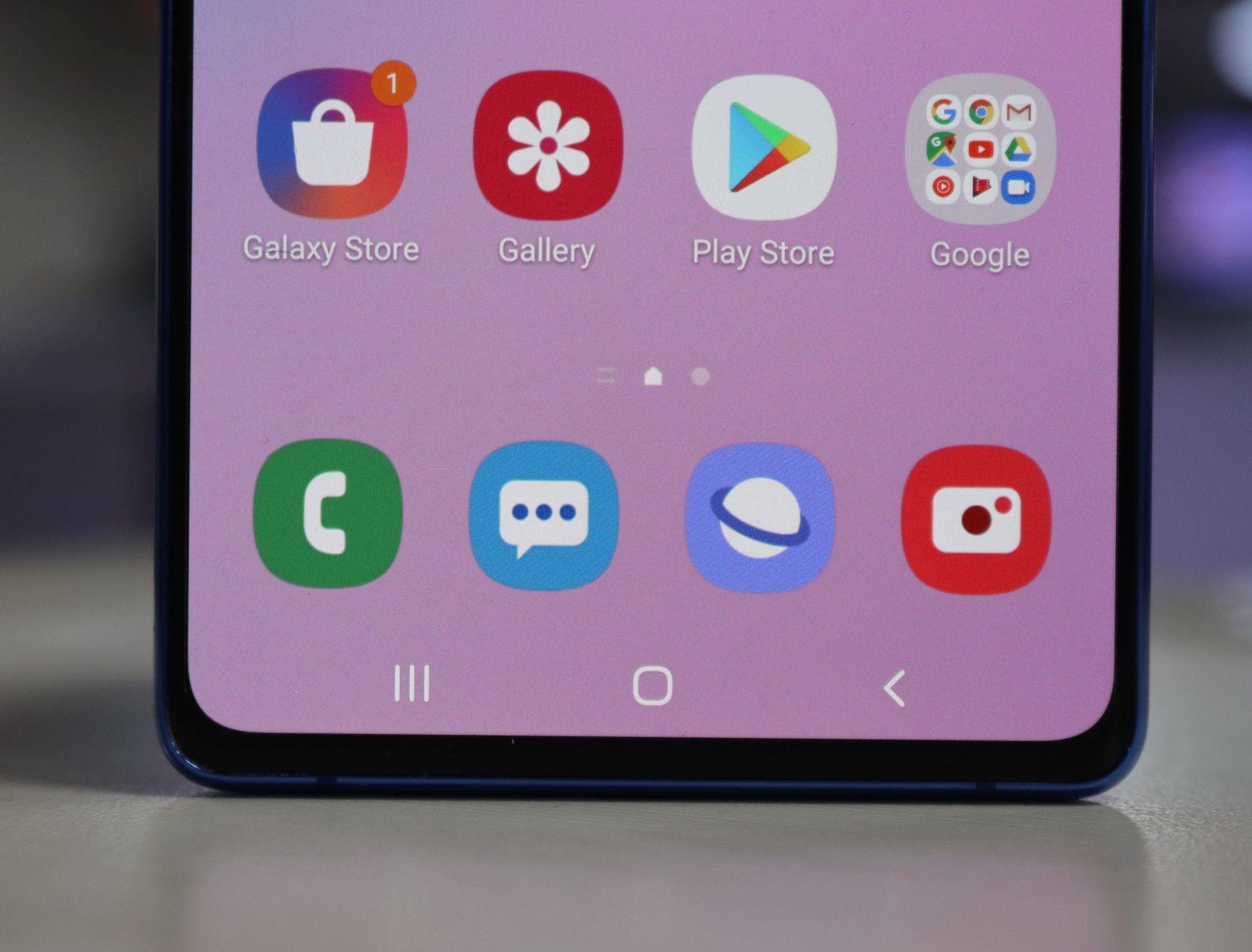 Samsung Galaxy S10 Lite flaunts a sturdy build quality and features an all glass body