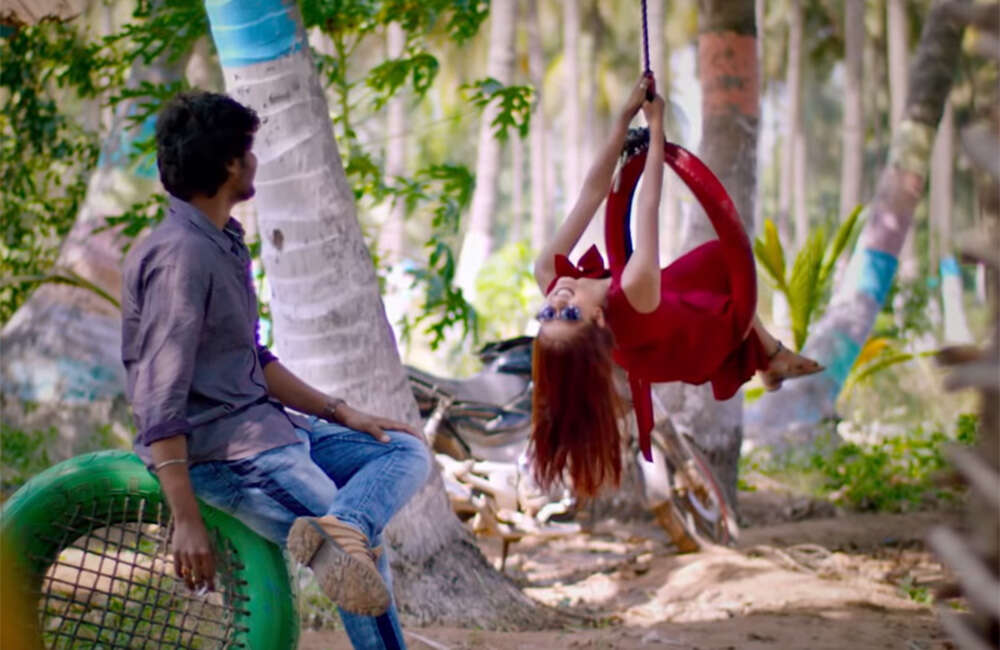 Life-Anubhavinchu-Raja​
