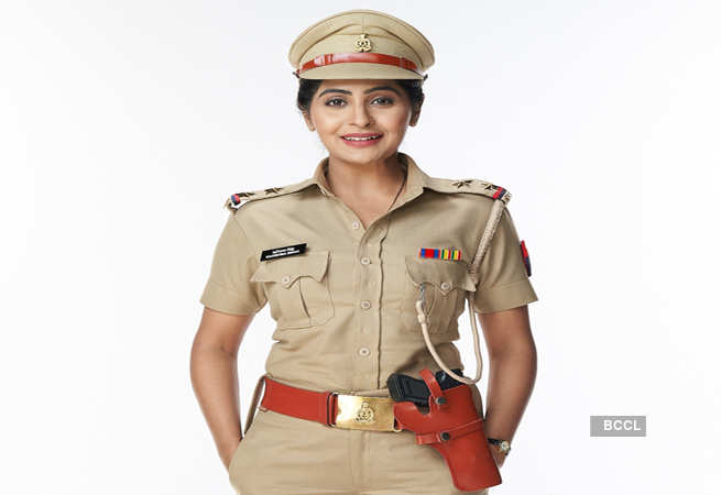 Yukti Kapoor to play a cop in her upcoming show Madam Sir - Times of India