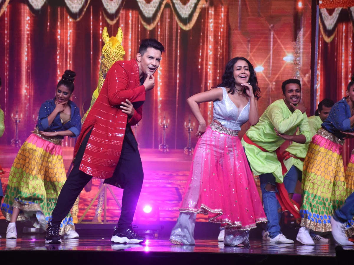 Indian Idol season 11 finale Aditya Narayan and Neha Kakkar set the