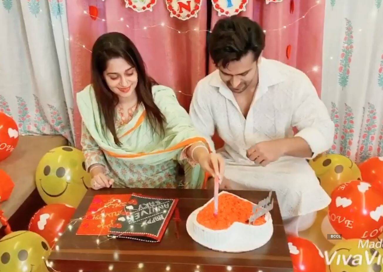 Inside photos: Dipika Kakar and Shoaib Ibrahim celebrate their second marriage anniversary