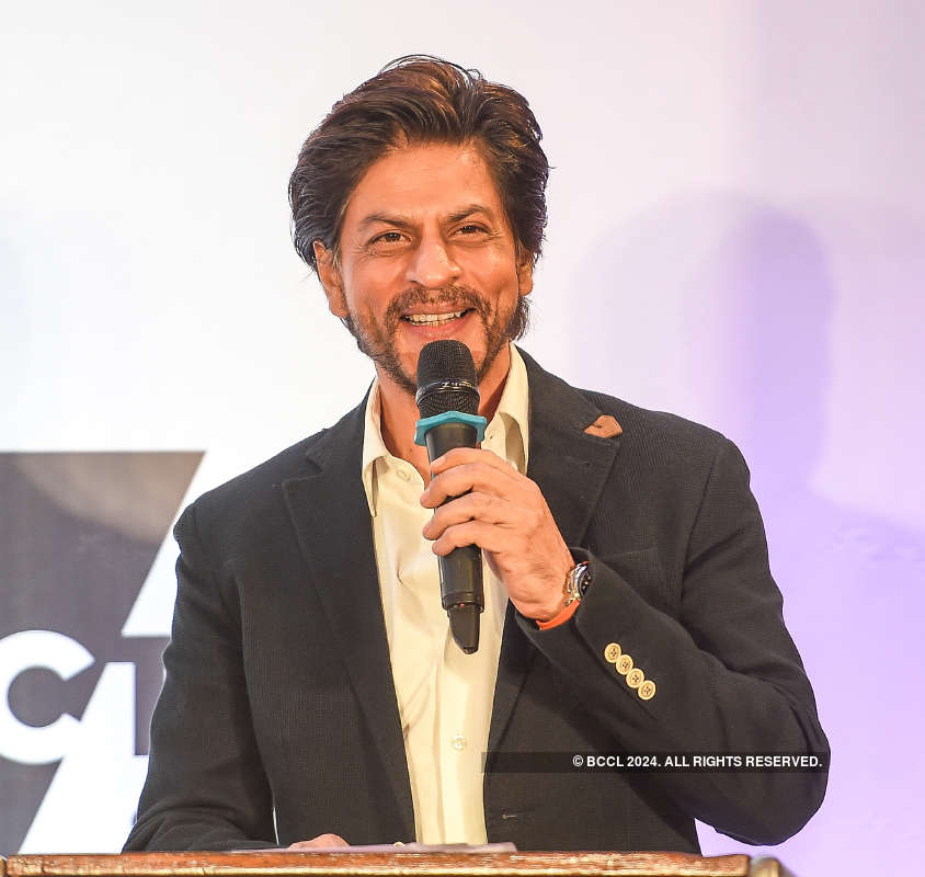 Shah Rukh Khan awards scholarship named after him to a female researcher