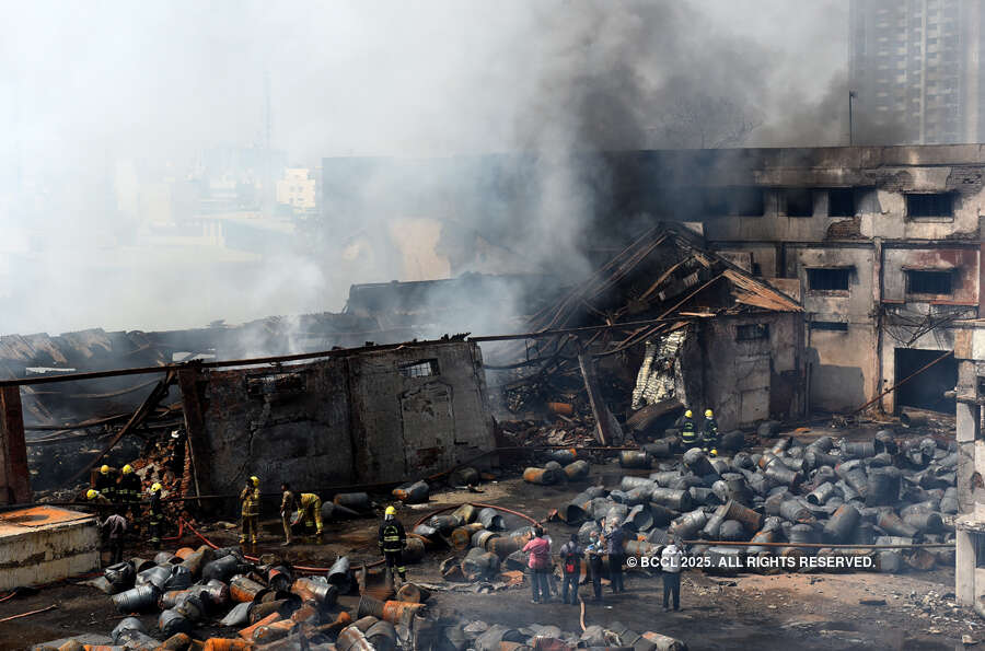 Fire engulfs warehouse, Rs 100 cr worth raw material gutted