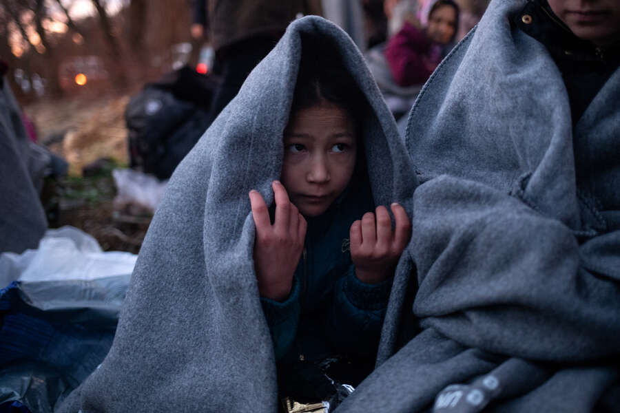 In pics: Thousands of migrants rush to cross Greek-Turkish border