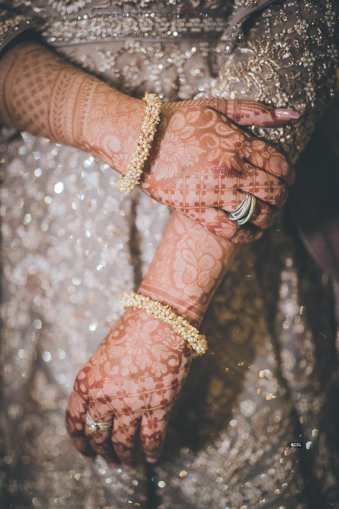 In Pics: T&ecirc;te-&agrave;-t&ecirc;te with Kriti Ds - From dolling up bride-to-be's to being the bride herself!