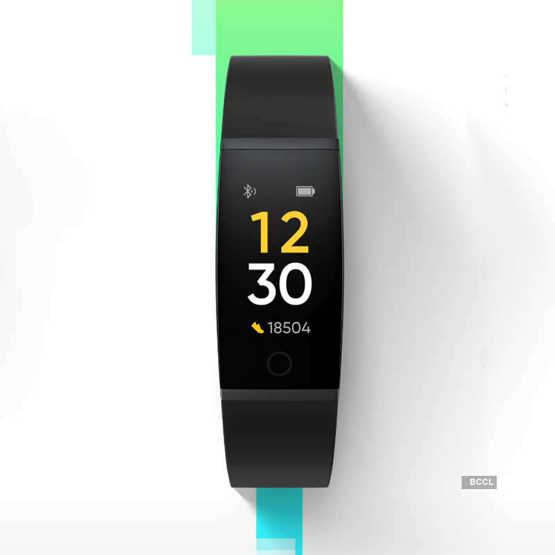 Realme smart band launched