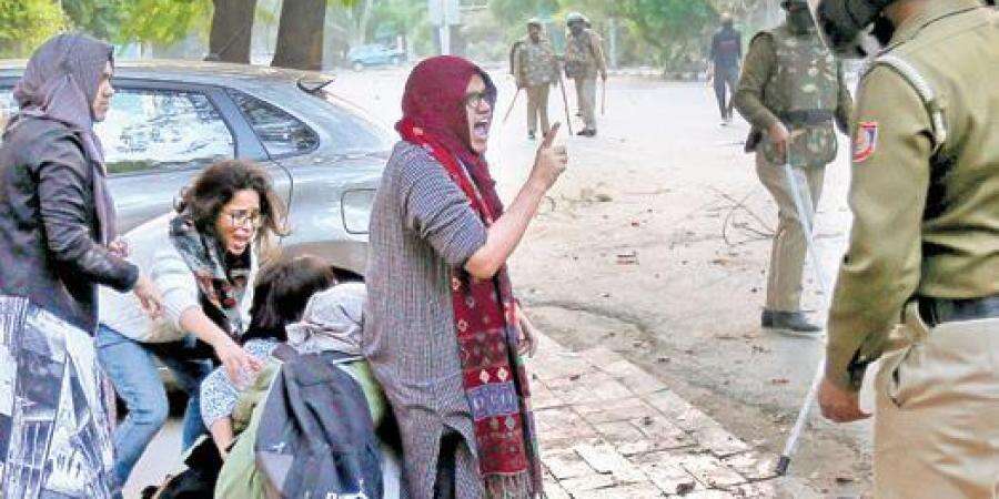 Women's Day: These pictures capture the lives of women around the world