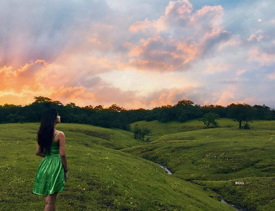 <BR> is turning heads with her bewitching pictures <BR> is turning heads with her bewitching pictures