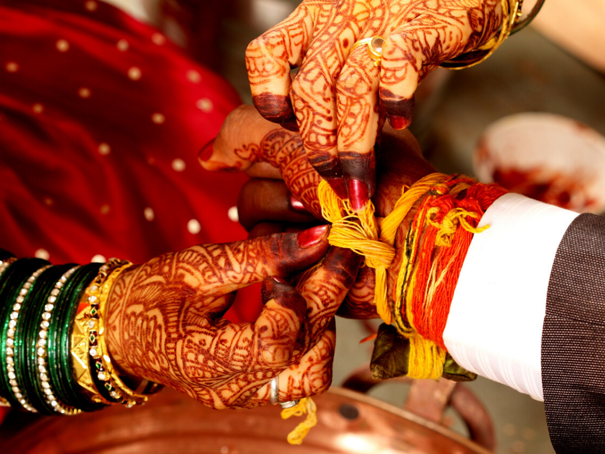 7 new and hatke wedding vows that every modern couple should take The Times of India picture