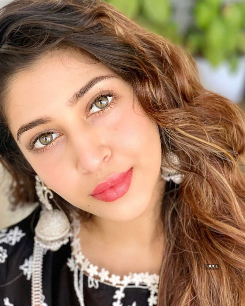<BR> is turning heads with her bewitching pictures <BR> is turning heads with her bewitching pictures