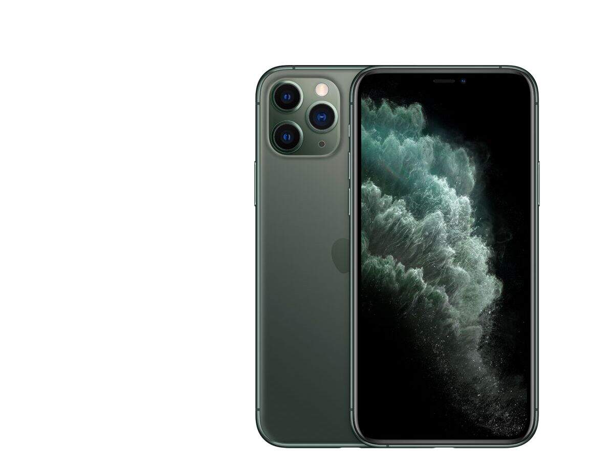 Storage: With 512GB, Apple iPhone 11 Pro offers higher storage option