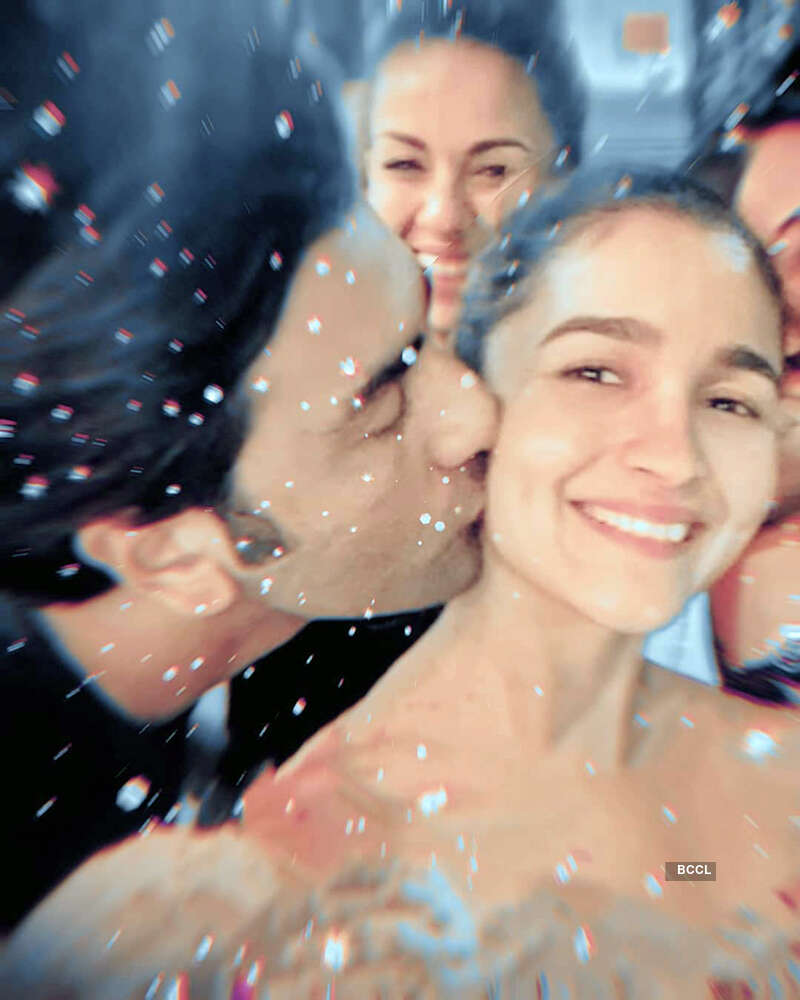 Alia Bhatt & Ranbir Kapoor pictures