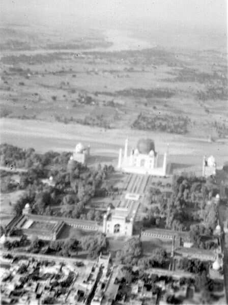 COVID-19: Taj Mahal shut for the first time after 1978 floods; previously shut in World War II and Indo-Pak war COVID-19: Taj Mahal shut for the first time after 1978 floods; previously shut in World War II and Indo-Pak war