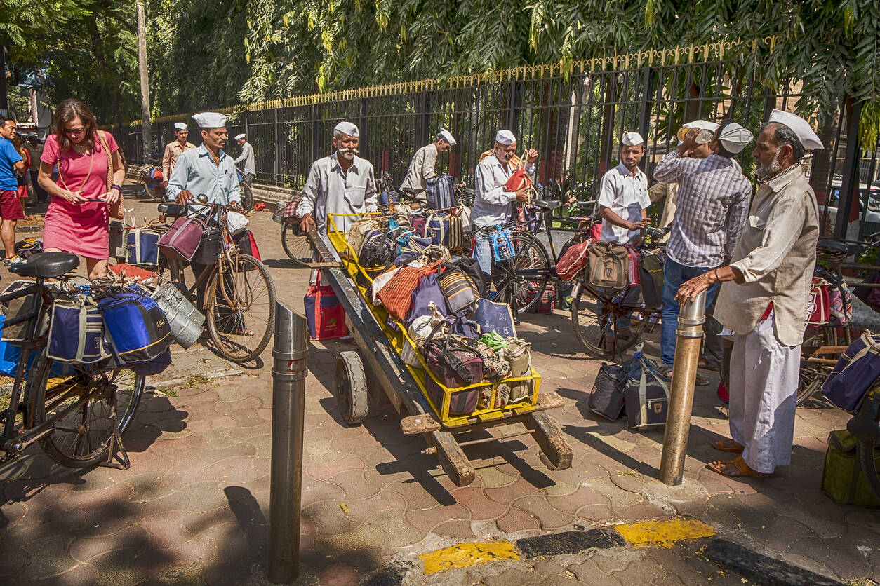 Coronavirus brings Mumbai to a halt; dabbawallas stop service Coronavirus brings Mumbai to a halt; dabbawallas stop service