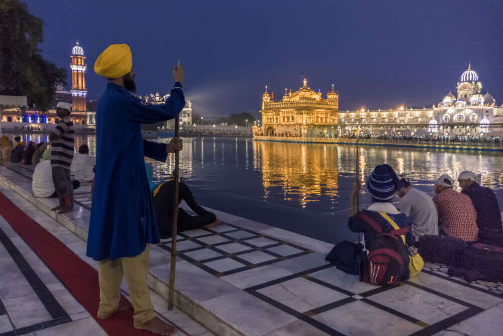 Golden Temple in Amritsar goes on a special drive to keep COVID-19 at bay Golden Temple in Amritsar goes on a special drive to keep COVID-19 at bay