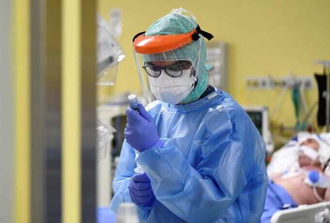 Coronavirus: Inside pictures of an Italian hospital's COVID-19 unit