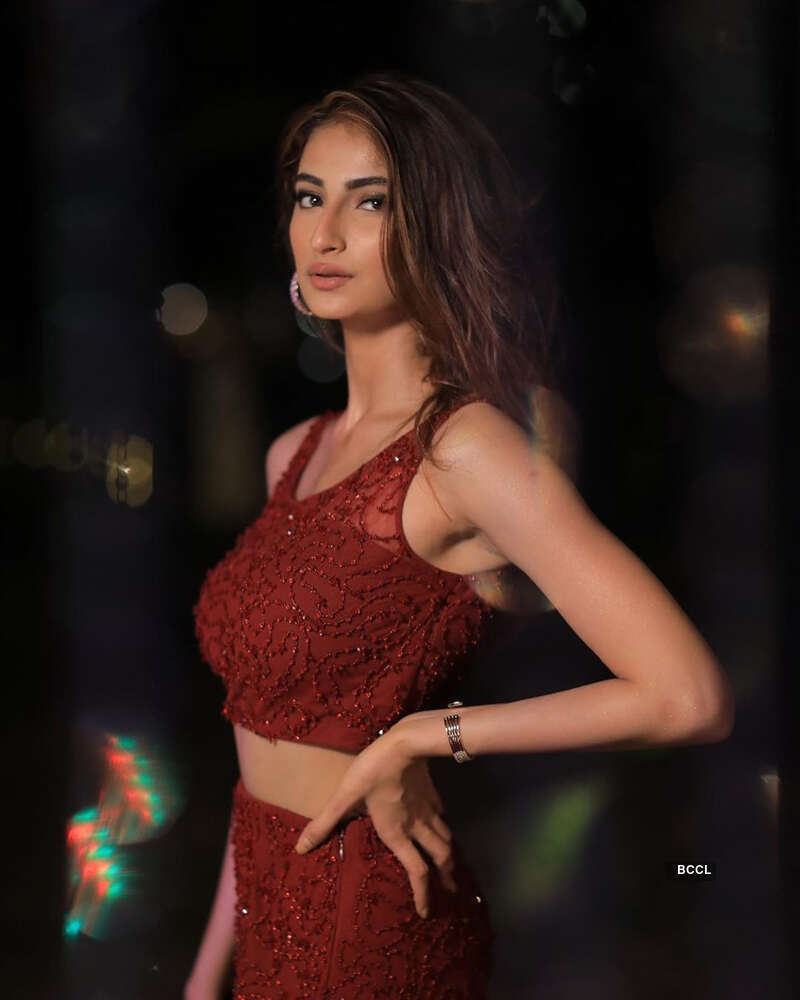 Alluring pictures of Shweta Tiwari’s daughter Palak you surely can’t give a miss!