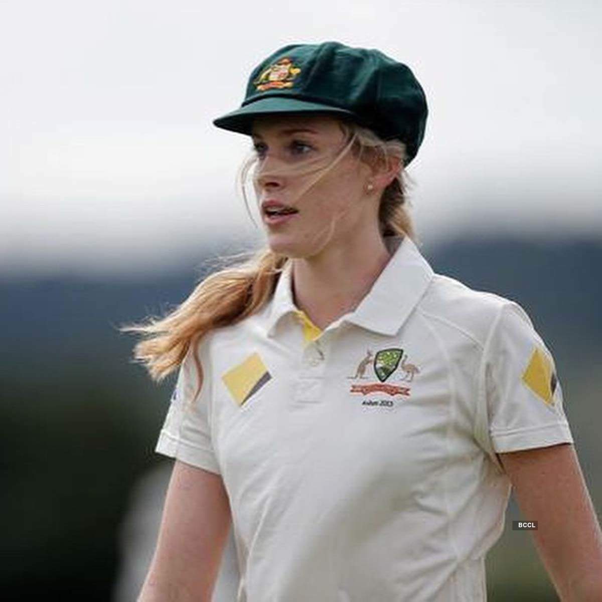 Stunning pictures of the multi-skilled Australian cricketer Holly Ferling