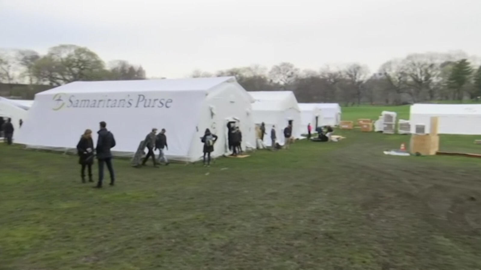 Covid-19: Central Park field hospital built to fight virus
