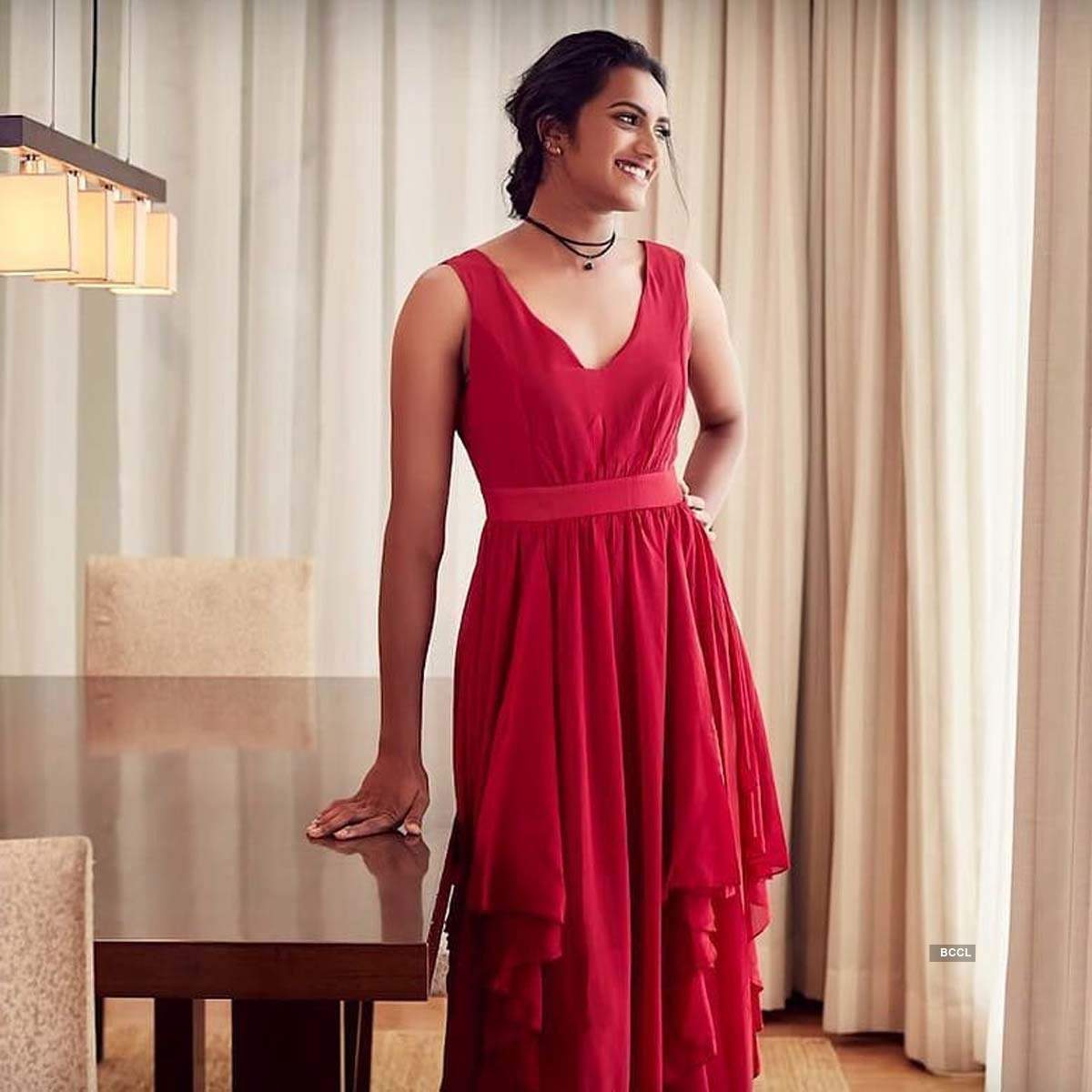 PV Sindhu shows off her fashion-savvy side in these stunning pictures