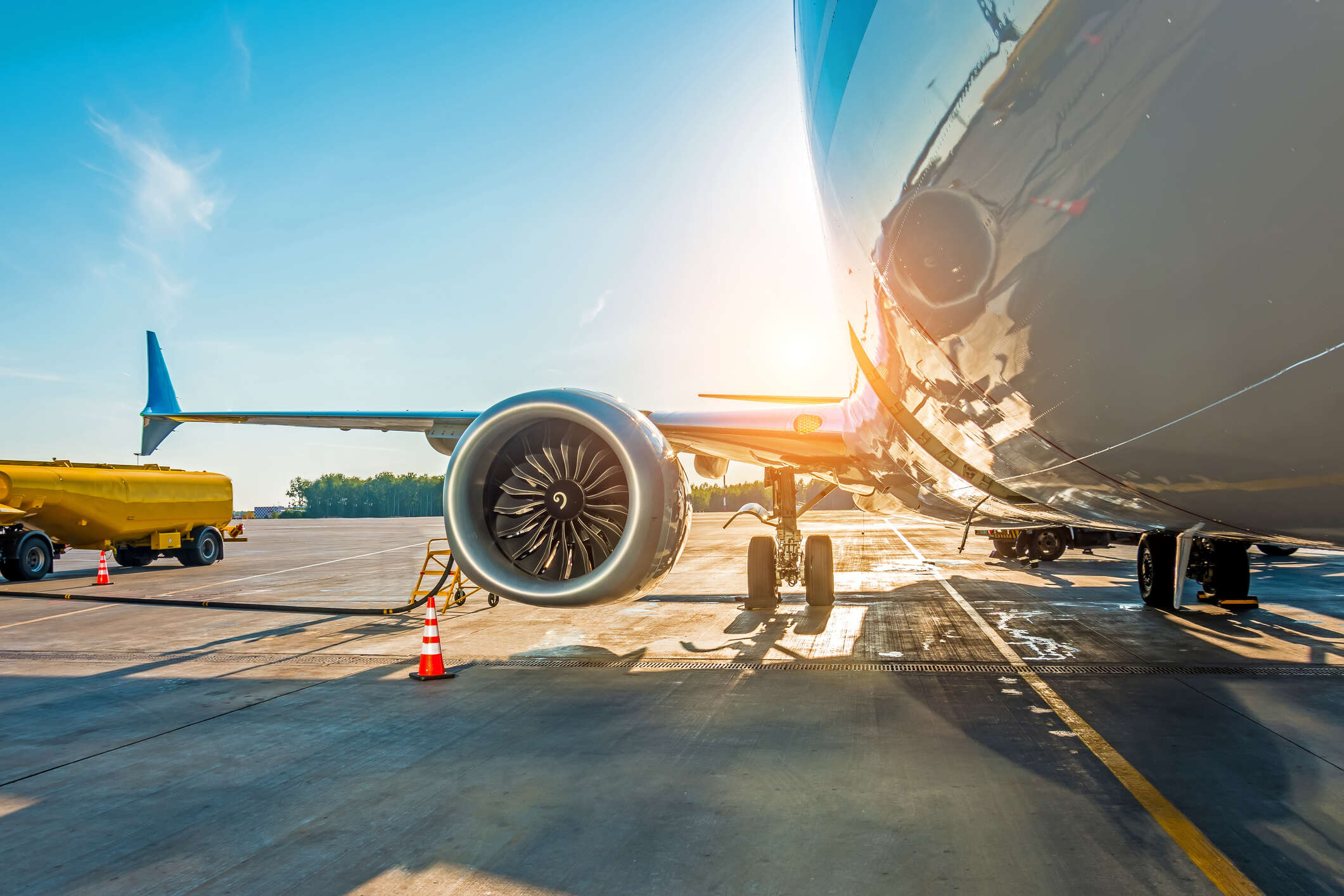 Airlines are having a hard time to furnish full refunds amidst lockdown Airlines are having a hard time to furnish full refunds amidst lockdown