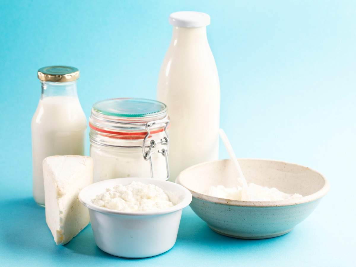 Milk vs. Curd: Which is a healthier dairy product? | The Times of India