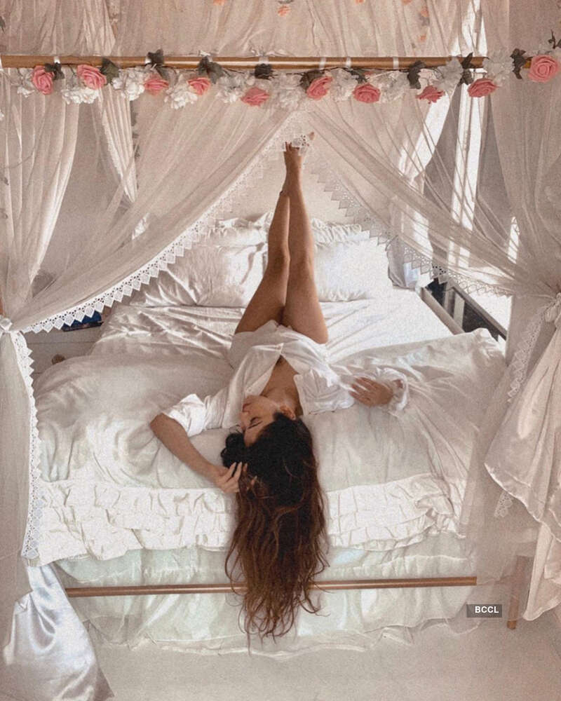 <BR> is turning heads with her bewitching pictures <BR> is turning heads with her bewitching pictures