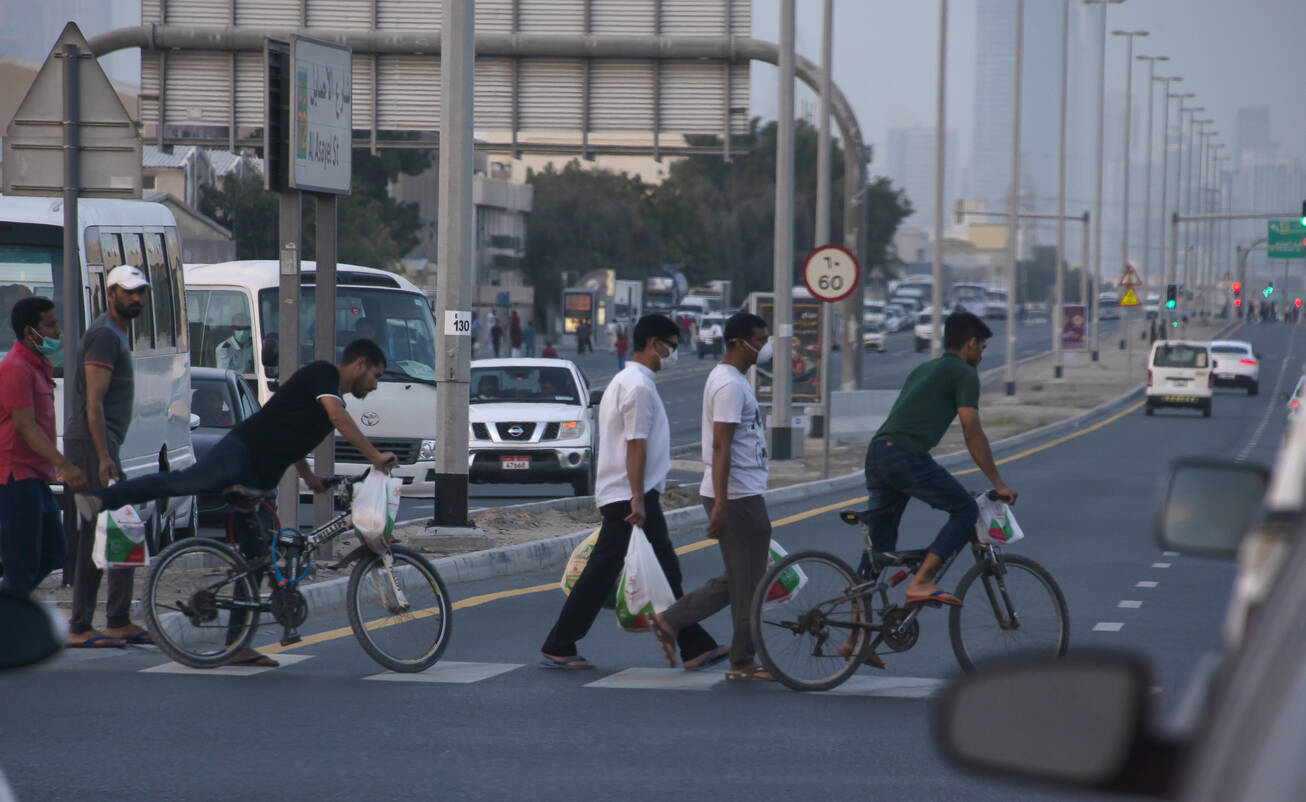 Dubai launches movement permit pass for residents; carrying screenshot is a must Dubai launches movement permit pass for residents; carrying screenshot is a must