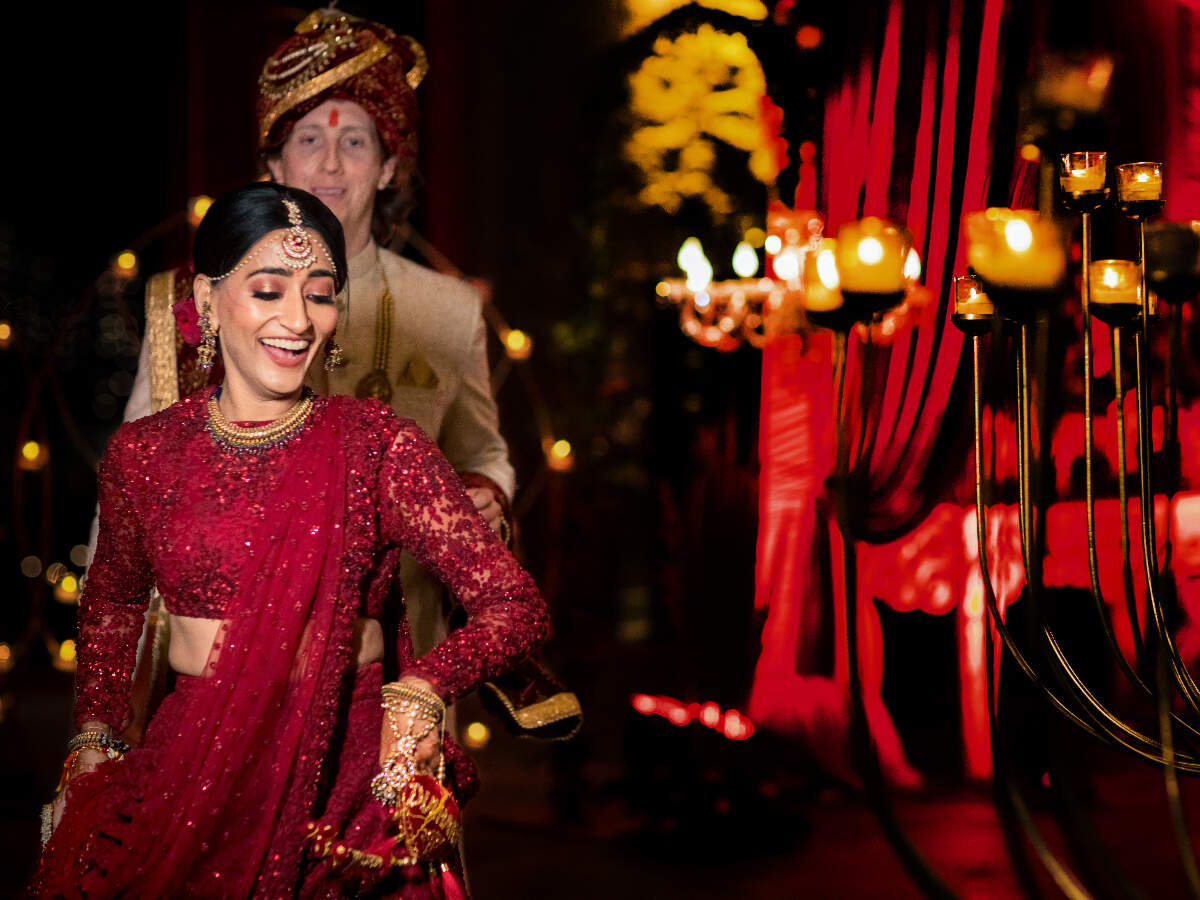 priyanka sabyasachi wedding dress