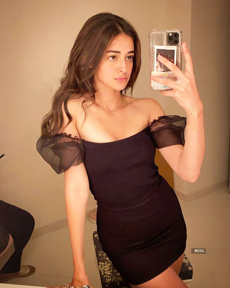 Ananya Panday sets hearts racing in electric blue tube top, see pictures