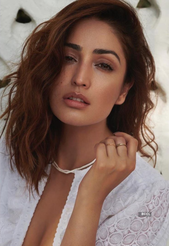 Yami Gautam's Photos