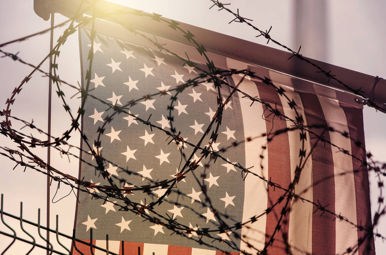 Trump announces temporary suspension of all immigration to the US Trump announces temporary suspension of all immigration to the US