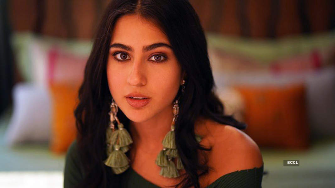 These adorable childhood pictures of Sara Ali Khan are too cute for words…