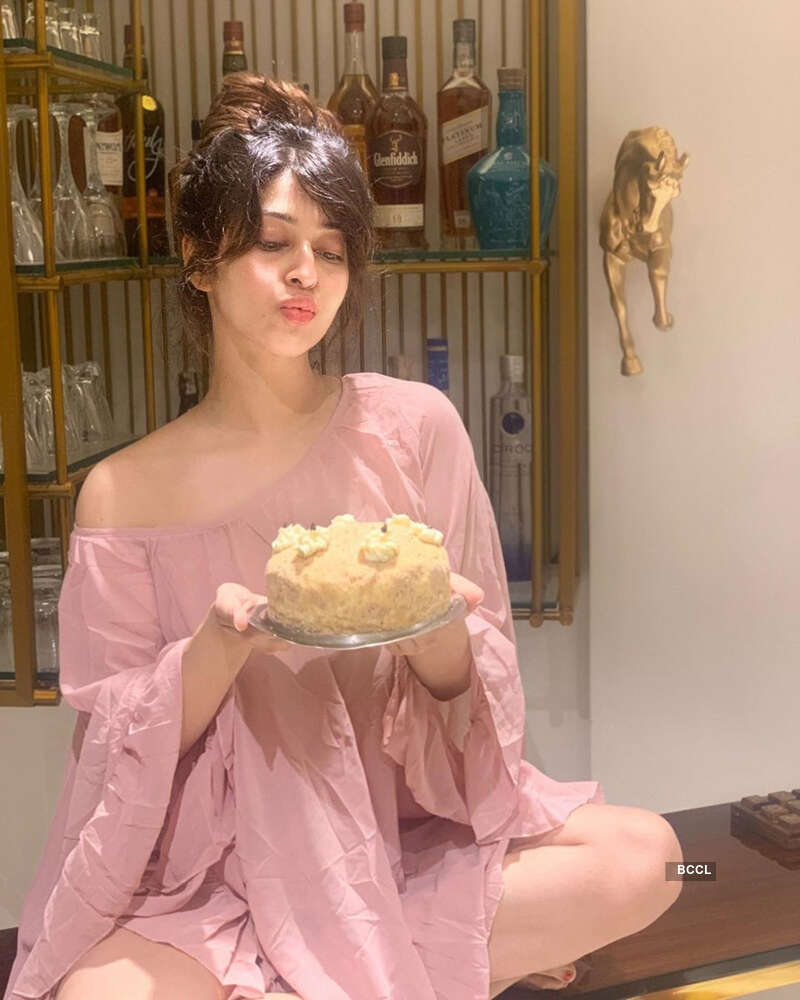 <BR> is turning heads with her bewitching pictures <BR> is turning heads with her bewitching pictures