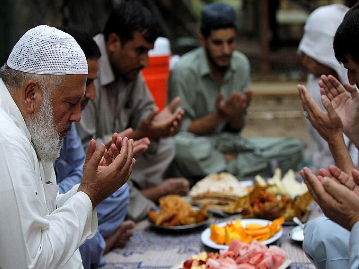 В рамадан едят мясо