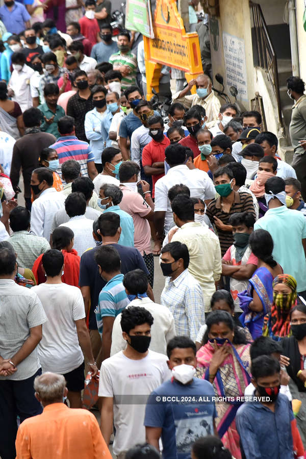 Coronavirus: These pictures show how people flouted social distancing rules in Bengaluru