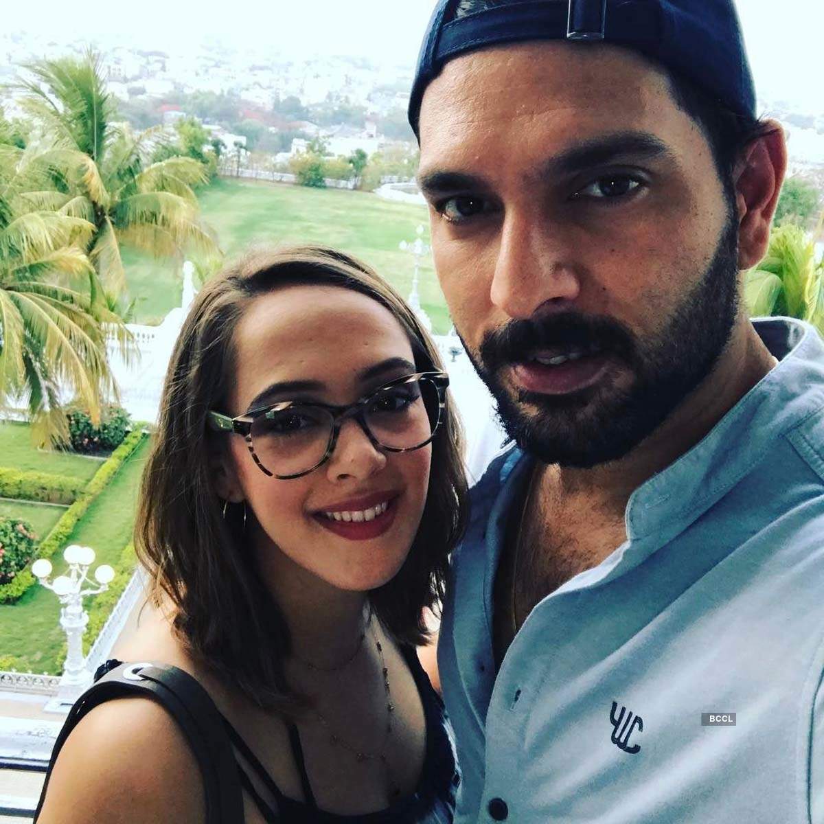Yuvraj Singh and Hazel Keech are giving us couple goals with these lovely pictures