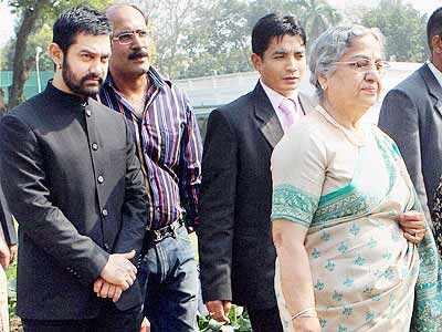 Aamir releases 'Colours of My Rainbow'