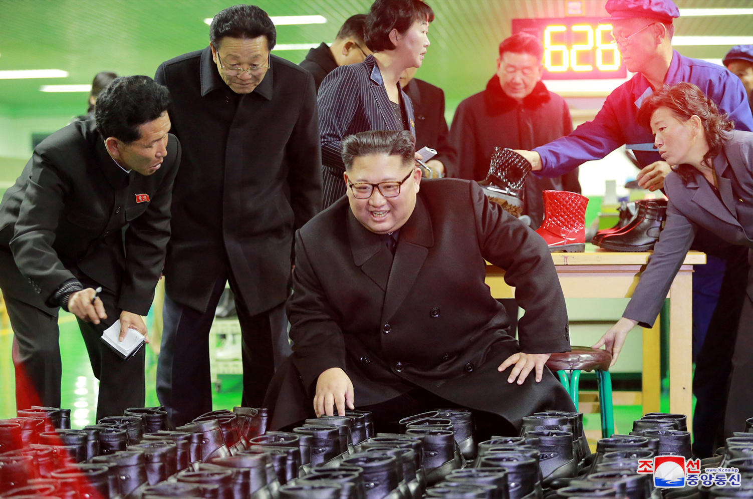 These 40 pictures of North Korea's leader Kim Jong Un will blow your mind