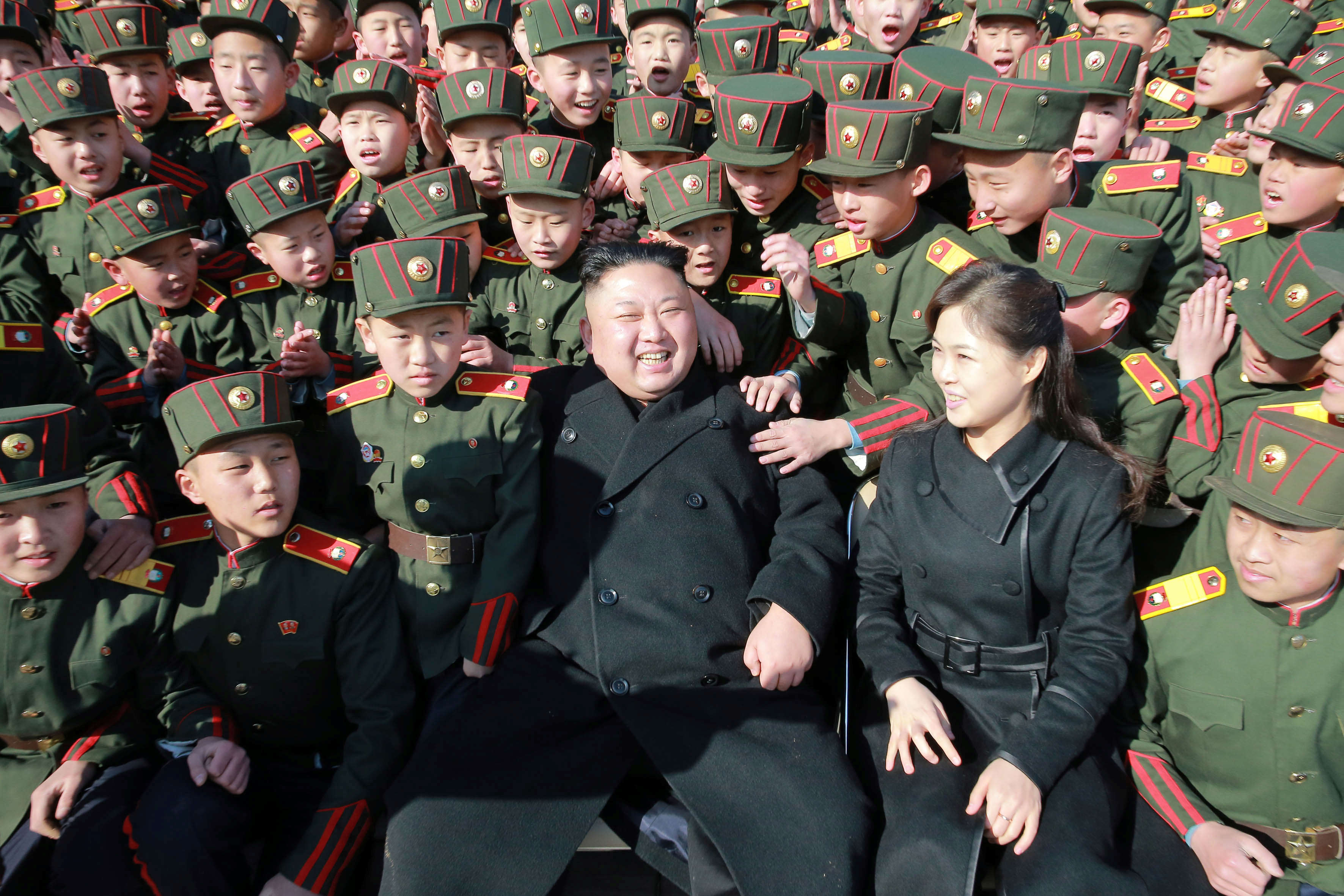 These 40 pictures of North Korea's leader Kim Jong Un will blow your mind