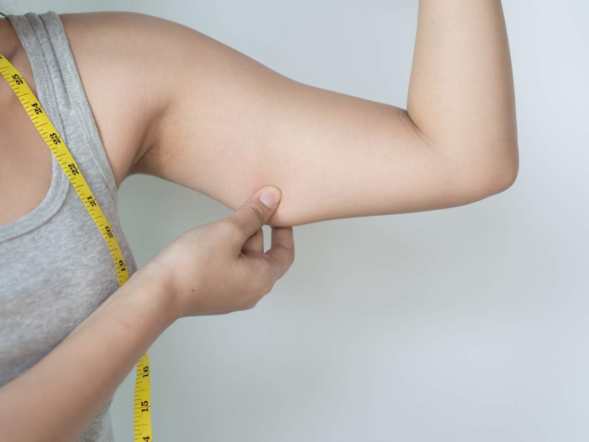 Girls get rid of flabby arms by these simple arm excerices