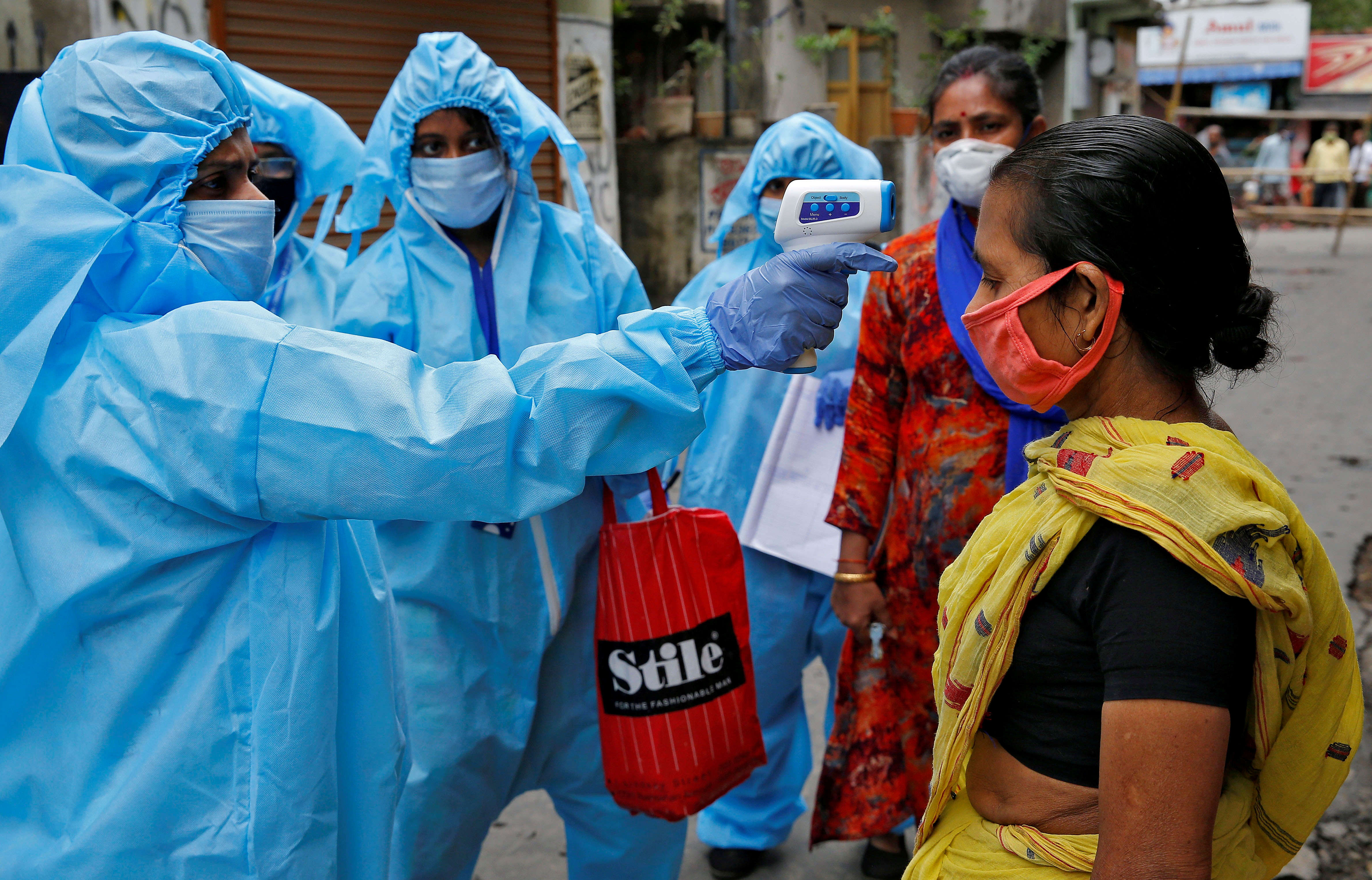In pics: Coronavirus death toll in India crosses 1000
