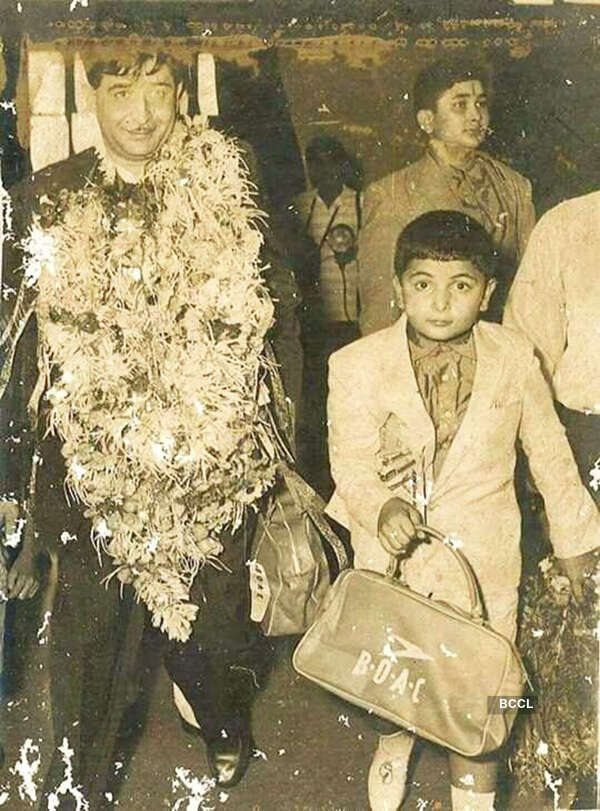Rare and unseen pictures of Bollywood actor Rishi Kapoor, who passed away at 67
