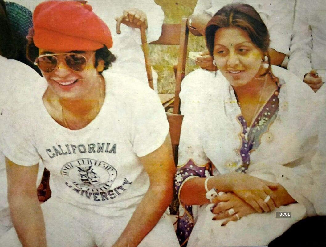 Rare and unseen pictures of Bollywood actor Rishi Kapoor, who passed away at 67