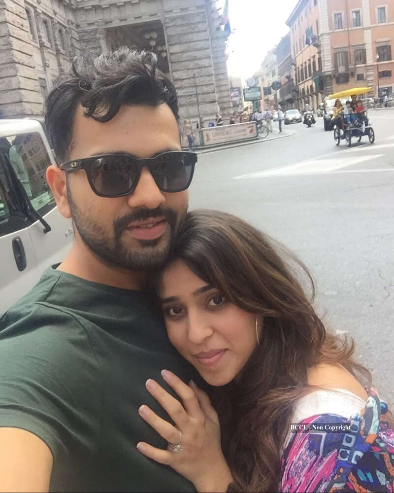 These romantic pictures of Rohit Sharma and Ritika Sajdeh will restore ...