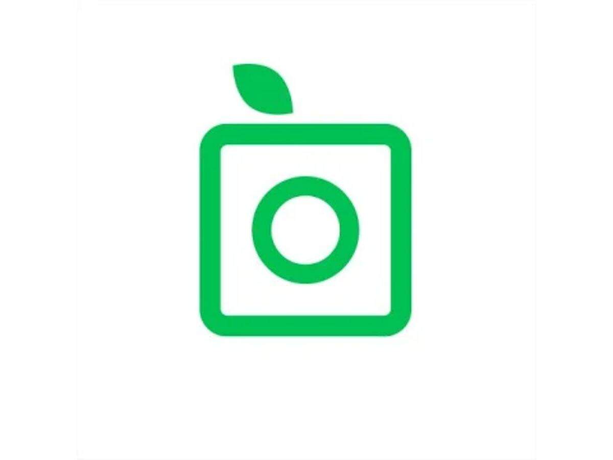 PlantSnap (available both on Android and iOS): Helps identify trees, plants and flowers at click of a button on your mobile