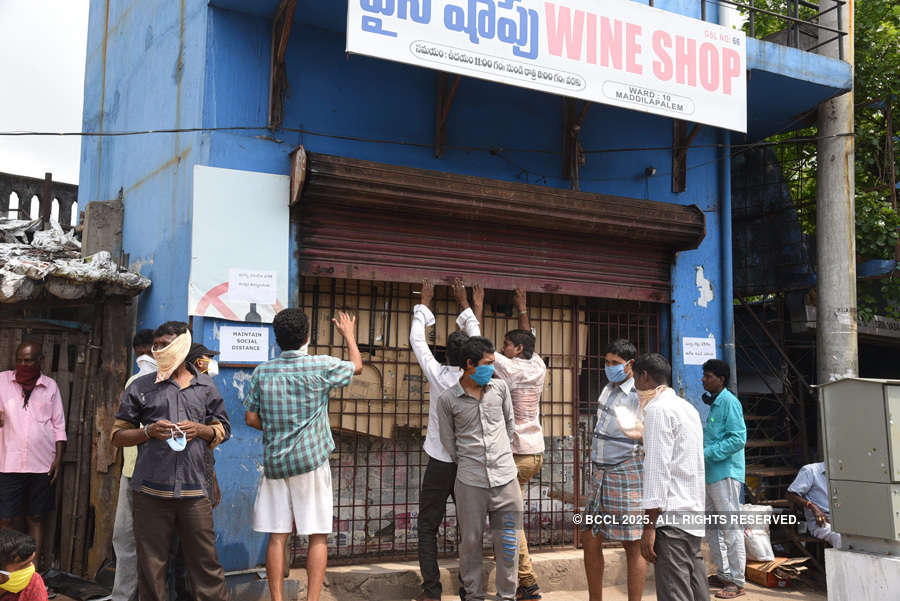 In pics: Long queues outside liquor shops as govt relaxes lockdown