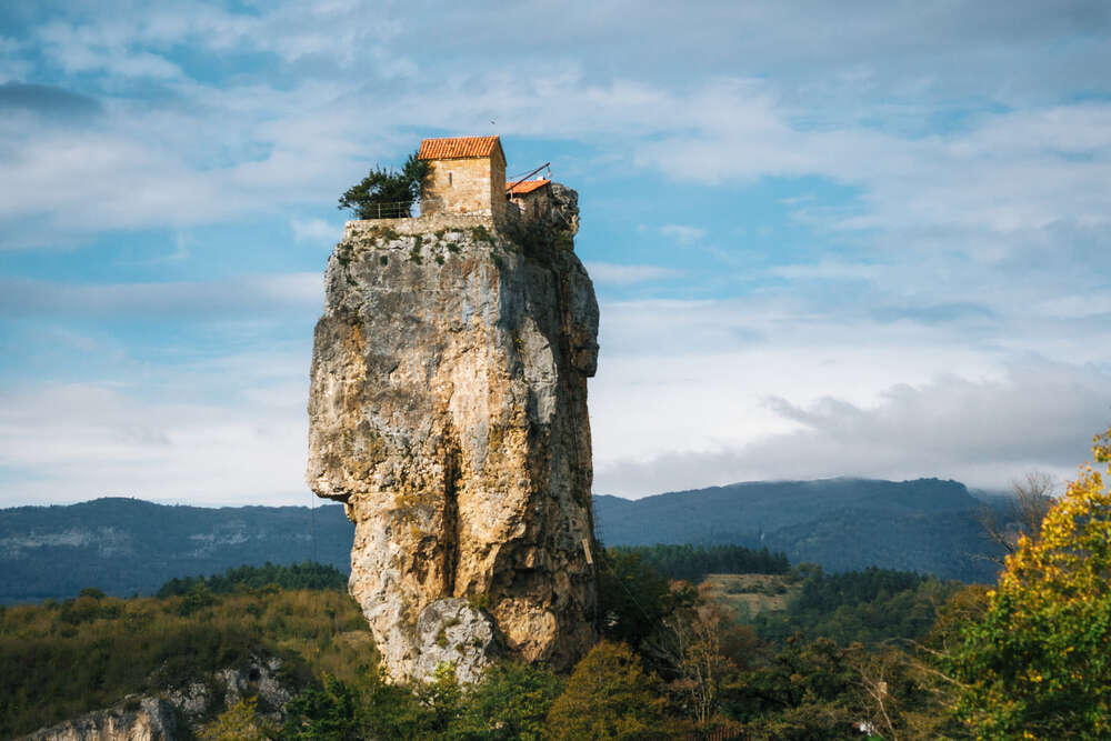 Georgia’s Katskhi Pillar is one of the world’s most isolated and highest church and monastery Georgia’s Katskhi Pillar is one of the world’s most isolated and highest church and monastery